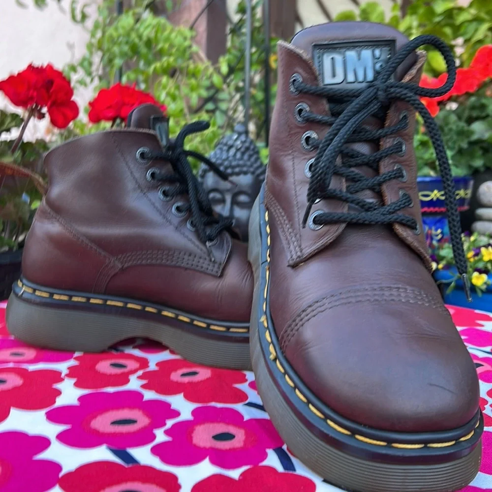 🏴 Dr. Martens Made in England Cap Toe SUPER CHUNKY Ankle Boots UK 8